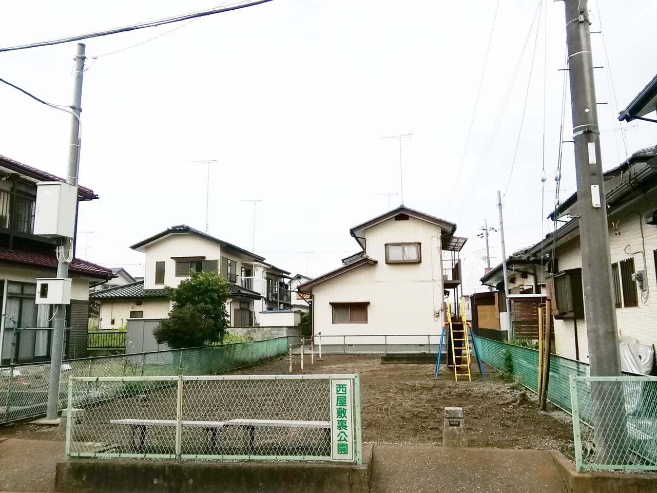 裏屋敷 裏屋敷